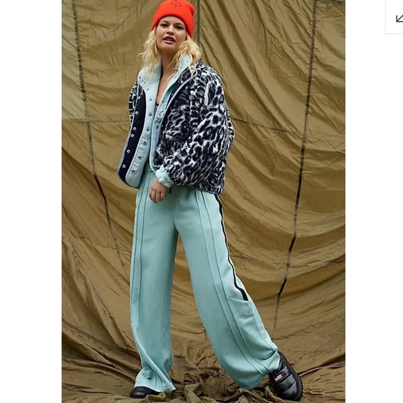 FP Movement by Free People Pants - Free People Movement Fineline Pants in Mint Momentum NWT